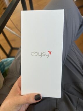 Daysy White Compact Fertility Monitor - Daysy
